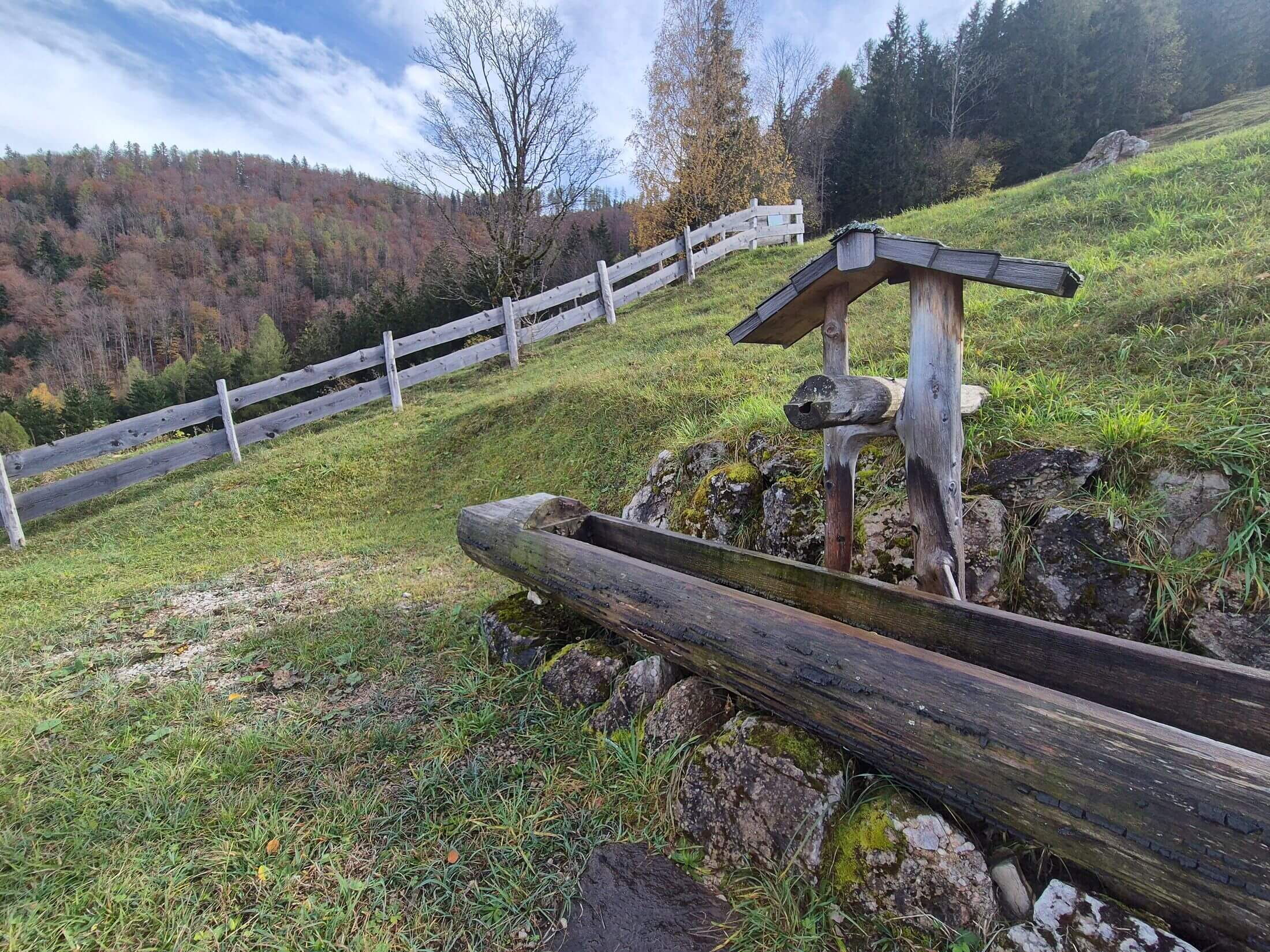 Der Brunnen oberhalb von der Laimeralm.