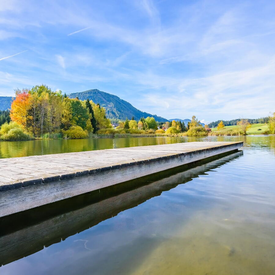 Der Grasluppteich in Zeutschach ist ein kleiner, ruhiger Badeteich mit Liegewiese und Spielplatz.