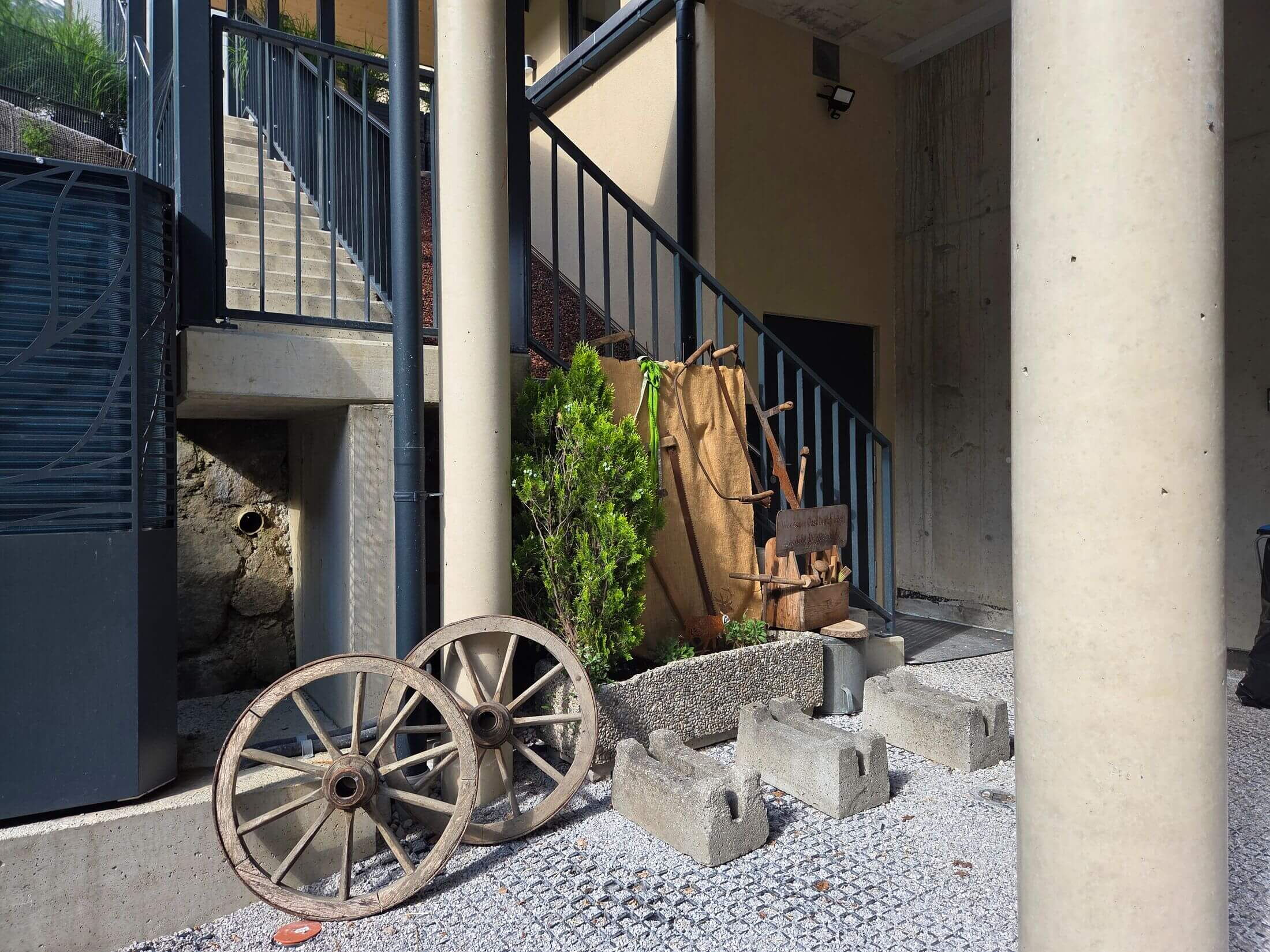 Der Aufgang zur Ferienwohnung Pferdeheimat.