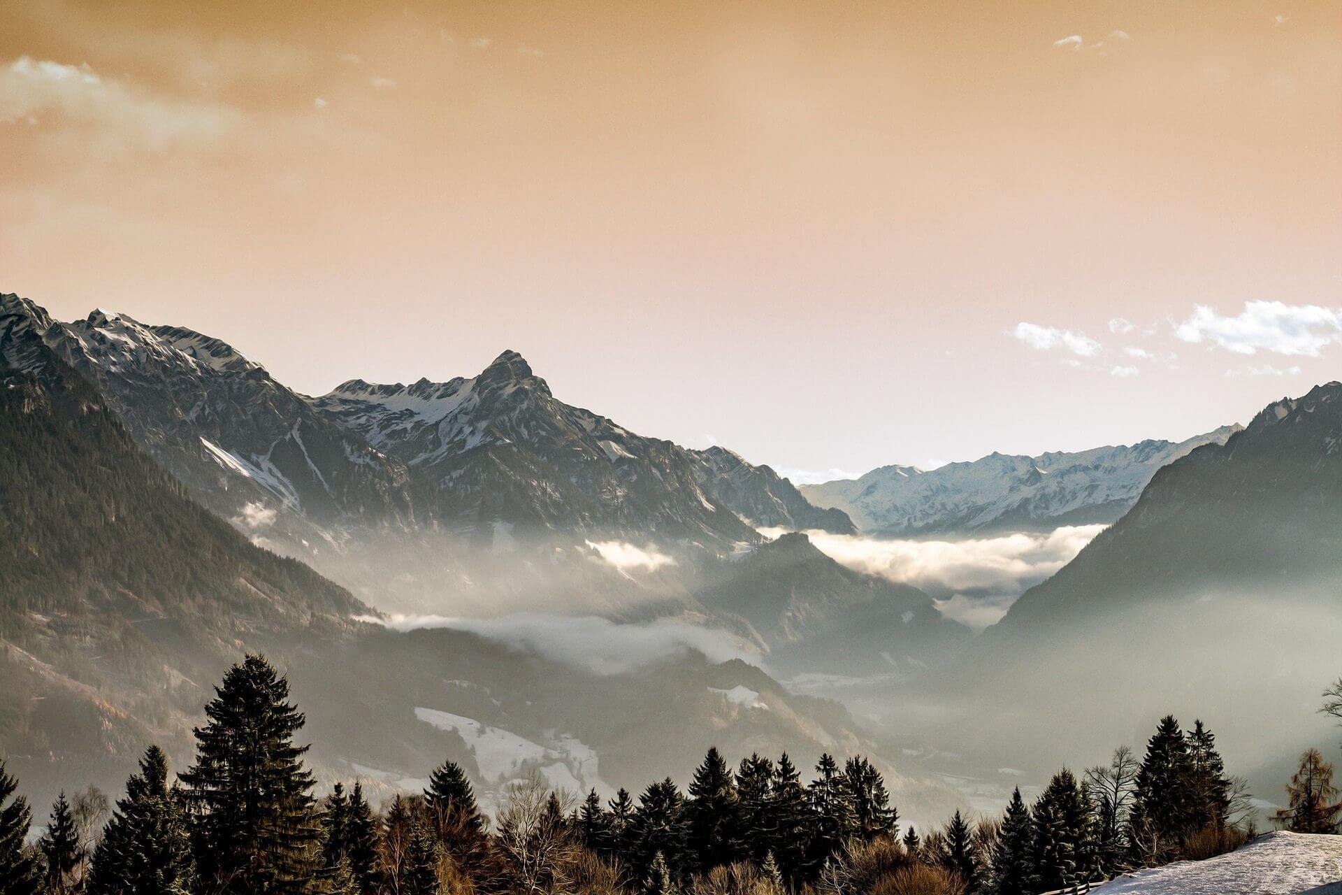 Die atemberaubende Bergwelt in Vorarlberg erleben.